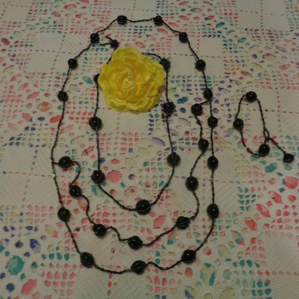HANDDONE BLUE BLACK VINTAGE STYLE 2 NECKLACES & BRACELET